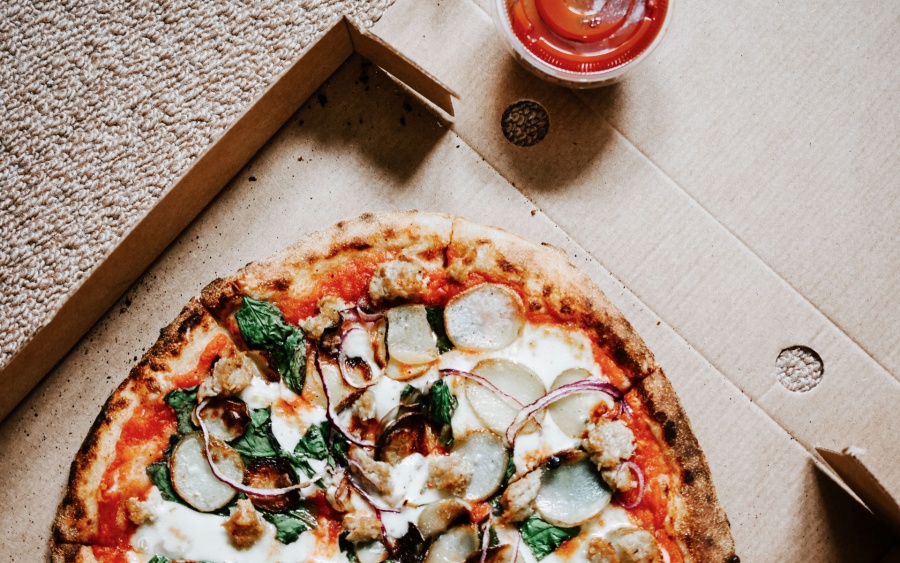 scatola pizza asporto take away mantiene calore riciclabile